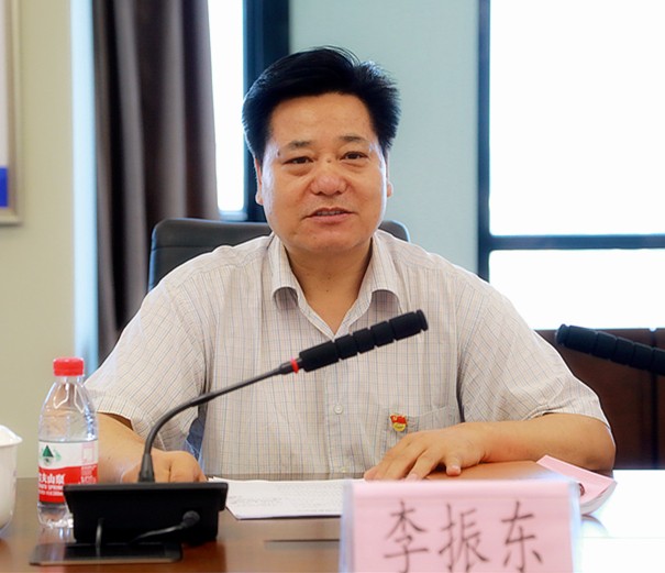陕西必赢网络游戏平台集团召开领导班子“不忘初心、牢记使命”专题民主生活会 陕西必赢网络游戏平台集团召开领导班子“不忘初心、牢记使命”专题民主生活会