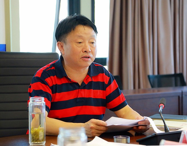 陕西必赢网络游戏平台集团召开以案促改专题学习会 陕西必赢网络游戏平台集团召开以案促改专题学习会
