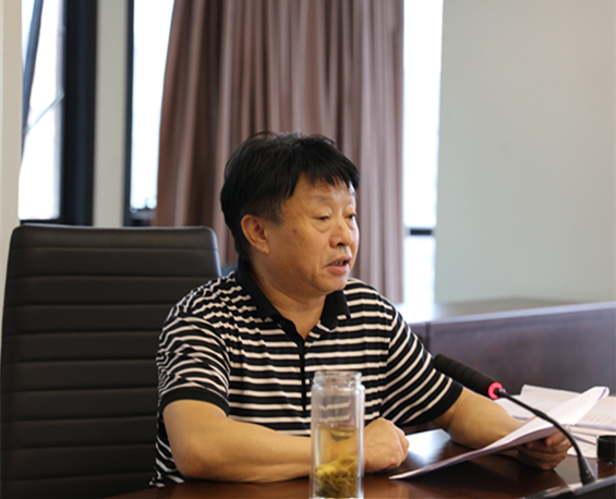 陕西必赢网络游戏平台集团召开2020年第八次党委理论学习中心组会议