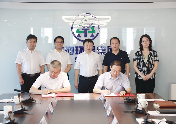 陕西必赢网络游戏平台集团与郑州路桥集团签订战略合作框架协议 陕西必赢网络游戏平台集团与郑州路桥集团签订战略合作框架协议