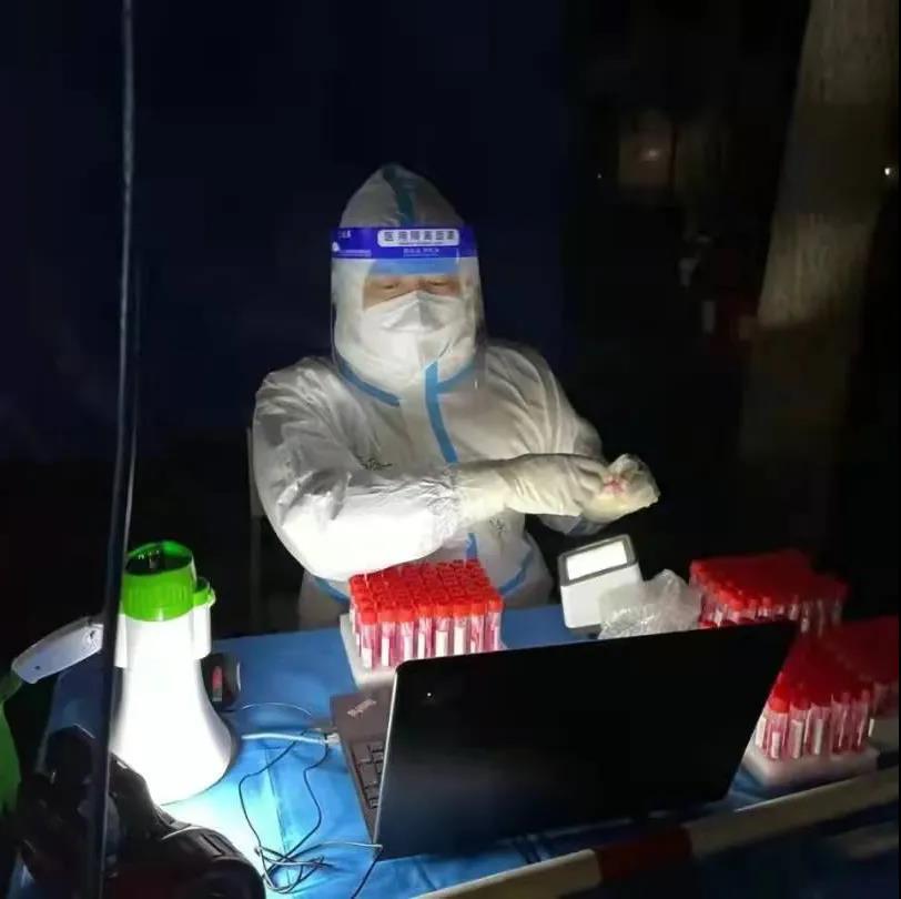 防控一线 致敬平凡岗位中最可爱的人 防控一线 致敬平凡岗位中最可爱的人