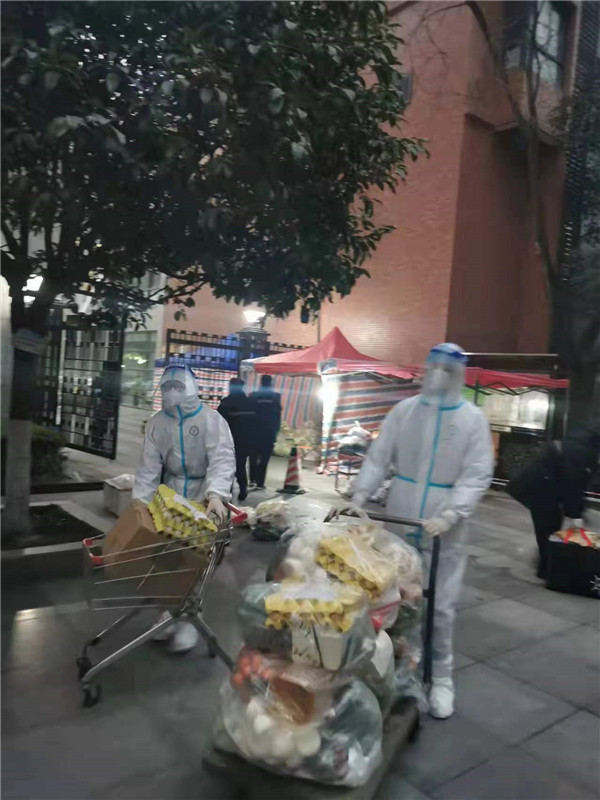 陕西必赢网络游戏平台集团:响彻在战“疫”前线的入党誓词 陕西必赢网络游戏平台集团:响彻在战“疫”前线的入党誓词