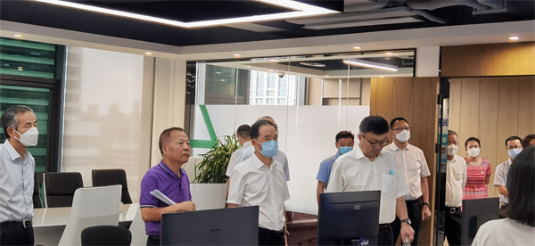省国资委党委书记任国到秦创原陕西必赢网络游戏平台集团创新中心调研 省国资委党委书记任国到秦创原陕西必赢网络游戏平台集团创新中心调研
