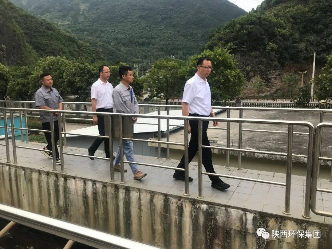 郝军亮以“四不两直”方式检查下属单位安全生产和防汛工作 郝军亮以“四不两直”方式检查下属单位安全生产和防汛工作
