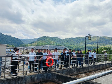安康市汉滨区城镇污水垃圾处理厂人员到水环境公司五里镇污水处理厂观摩 安康市汉滨区城镇污水垃圾处理厂人员到水环境公司五里镇污水处理厂观摩