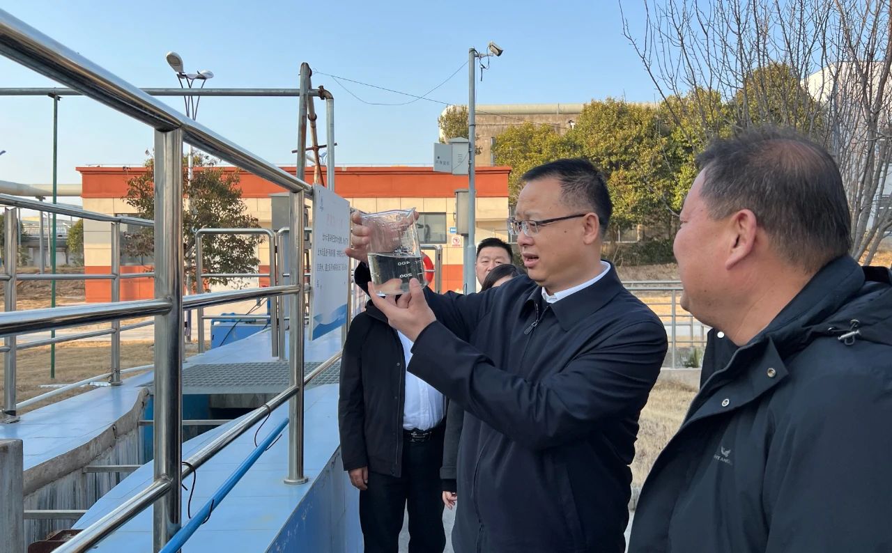 陕西必赢网络游戏平台集团与大荔县政府座谈交流 陕西必赢网络游戏平台集团与大荔县政府座谈交流